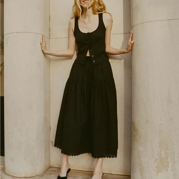 Doen Sebastian Skirt in Black - Picture 3 of 10